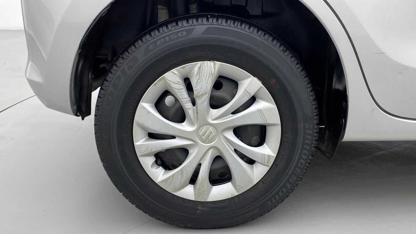 2019 Maruti Swift VXI, Petrol, Manual, 31,508 km, Right Rear Wheel
