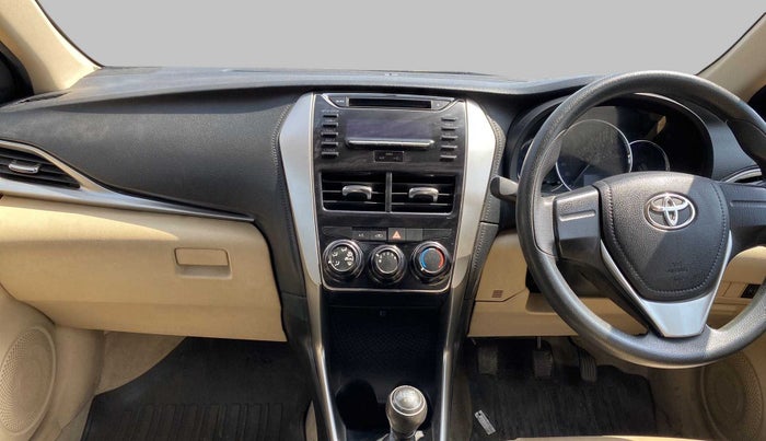 2018 Toyota YARIS J MT, Petrol, Manual, 24,301 km, Dashboard