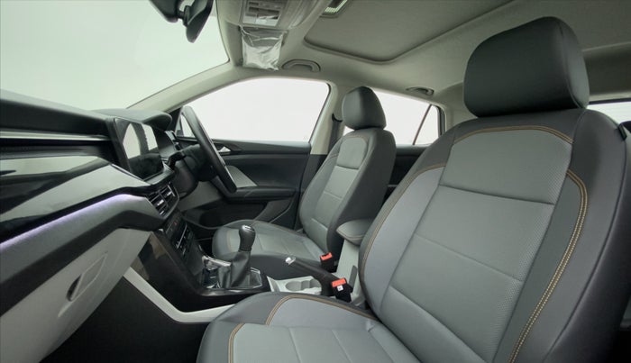 2022 Skoda KUSHAQ STYLE 1.0TSI MT, Petrol, Manual, 2,389 km, Right Side Front Door Cabin