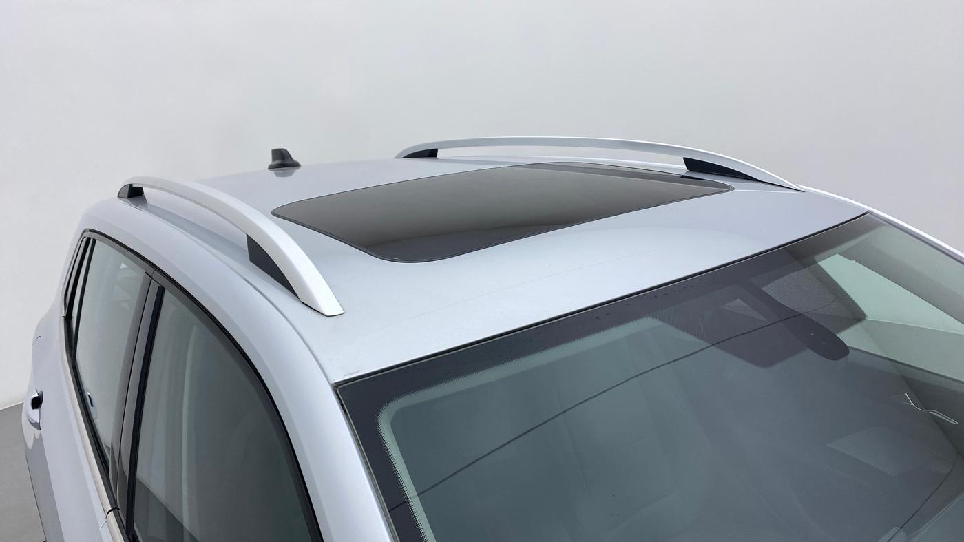 2022 Skoda KUSHAQ STYLE 1.0TSI MT, Petrol, Manual, 2,389 km, Roof
