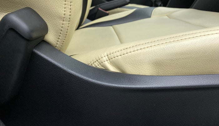 2020 Skoda Rapid ACTIVE 1.0 TSI, Petrol, Manual, 33,163 km, Driver Side Adjustment Panel
