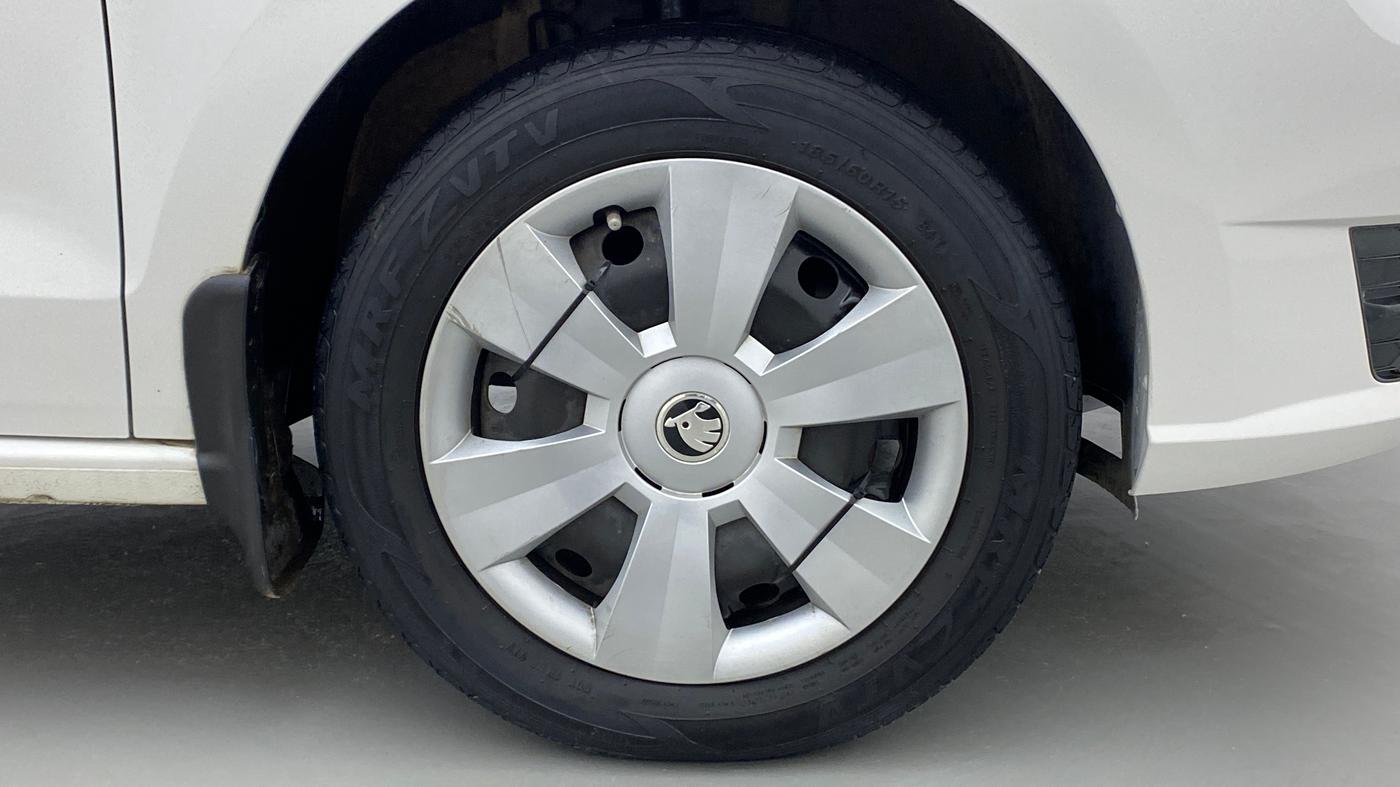 2020 Skoda Rapid ACTIVE 1.0 TSI, Petrol, Manual, 33,163 km, Right Front Wheel