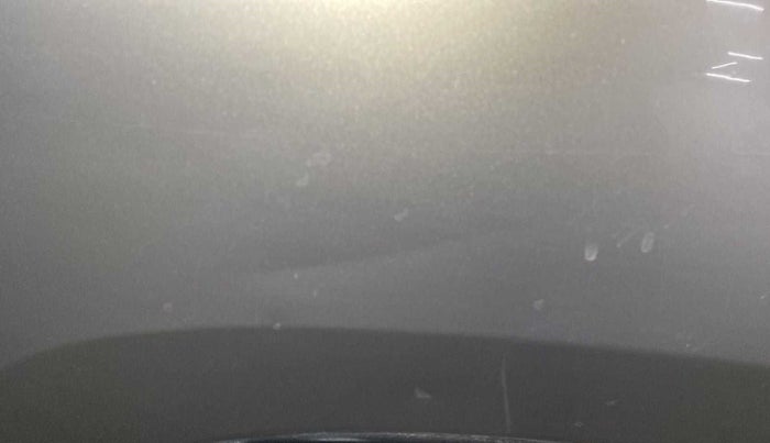 2017 Mahindra Kuv100 K8 6 STR DUAL TONE, Petrol, Manual, 51,201 km, Right fender - Slightly dented
