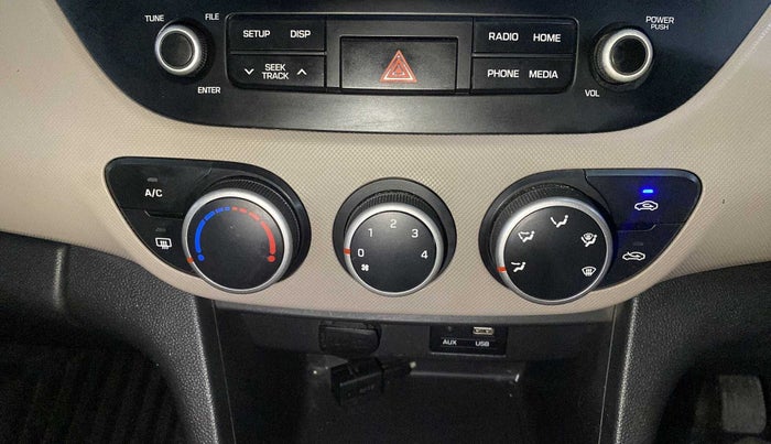 2017 Hyundai Grand i10 SPORTZ (O) 1.2 KAPPA VTVT, Petrol, Manual, 63,628 km, AC Unit - Minor issue in the heater switch
