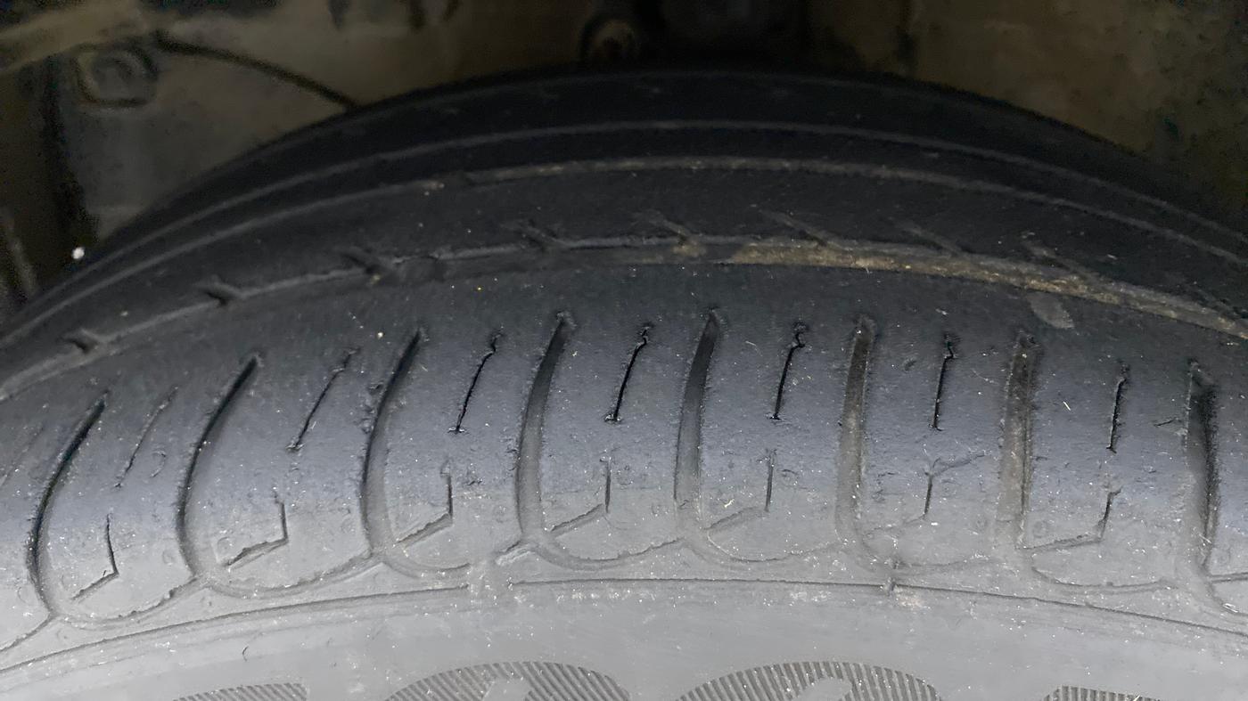 2017 Honda BR-V 1.5L I-VTEC VX, Petrol, Manual, 69,723 km, Left Front Tyre Tread
