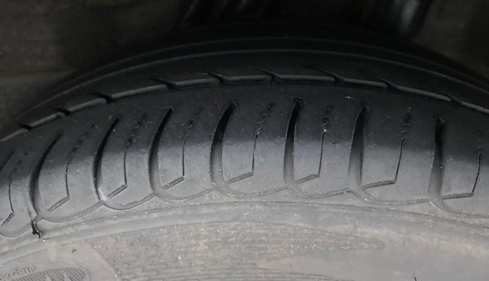 2017 Honda BR-V 1.5L I-VTEC VX, Petrol, Manual, 69,723 km, Left Rear Tyre Tread