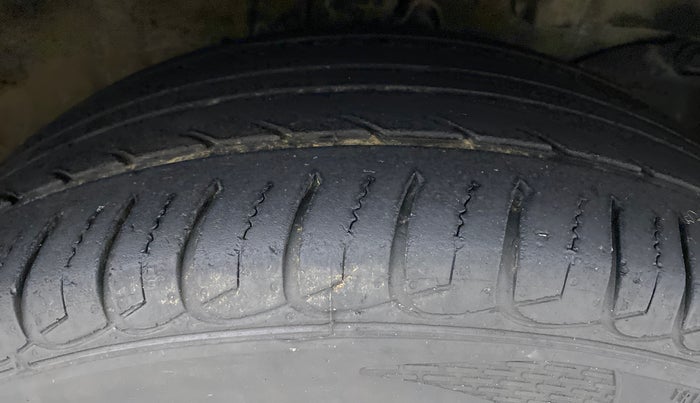 2017 Honda BR-V 1.5L I-VTEC VX, Petrol, Manual, 69,723 km, Right Front Tyre Tread
