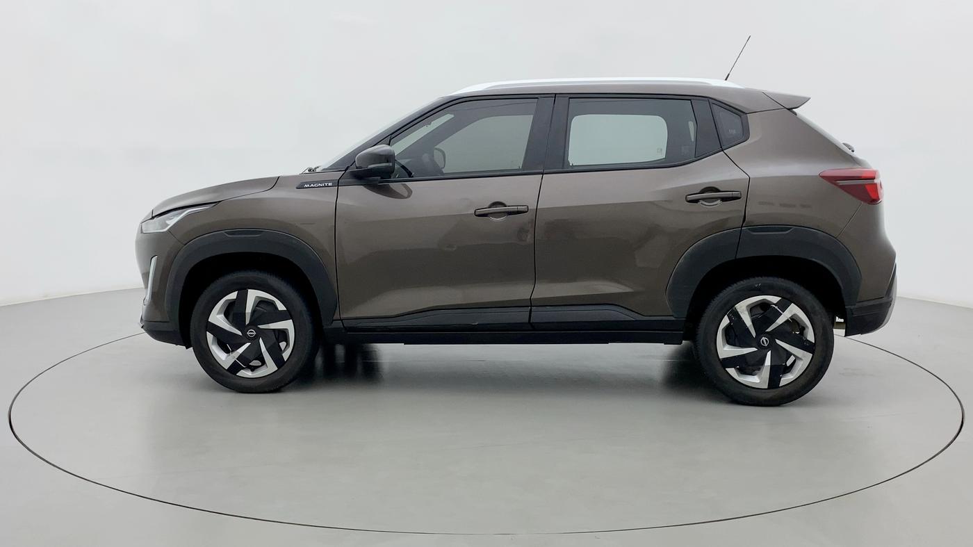 2020 Nissan MAGNITE XL MT, Petrol, Manual, 16,406 km, Left Side