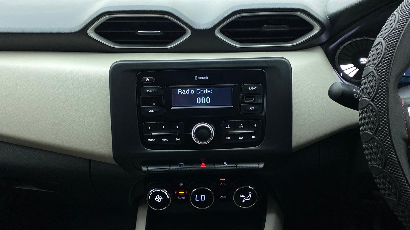 2020 Nissan MAGNITE XL MT, Petrol, Manual, 16,406 km, Air Conditioner
