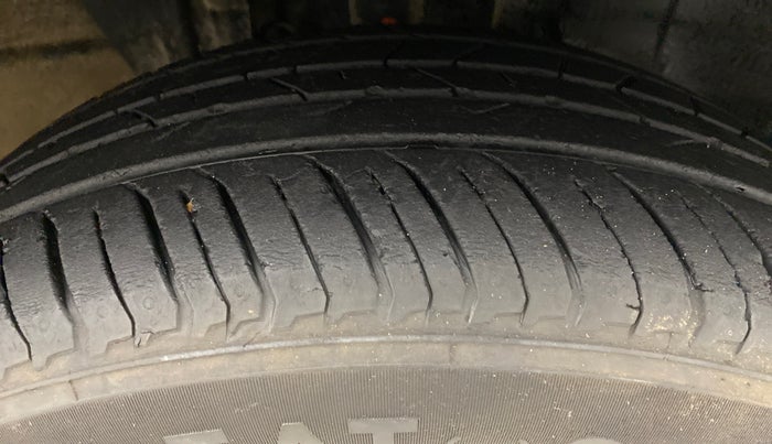 2020 Nissan MAGNITE XL MT, Petrol, Manual, 16,406 km, Right Front Tyre Tread