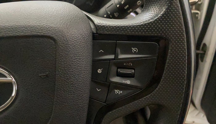 2022 Tata Safari XZA PLUS, Diesel, Automatic, 37,287 km, Adaptive Cruise Control