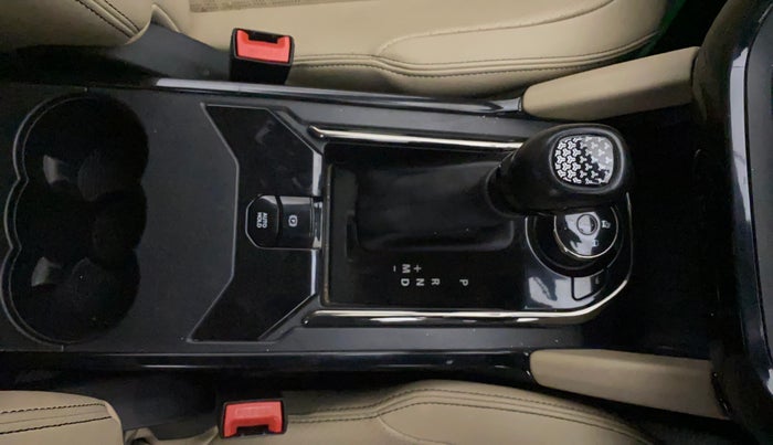 2022 Tata Safari XZA PLUS, Diesel, Automatic, 37,287 km, Gear Lever