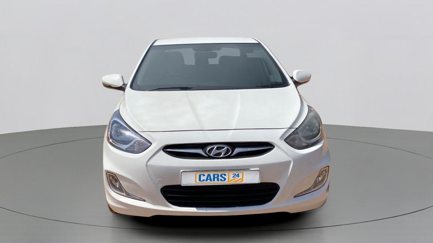 2012 Hyundai Verna FLUIDIC 1.6 VTVT SX, Petrol, Manual, 69,597 km, Front
