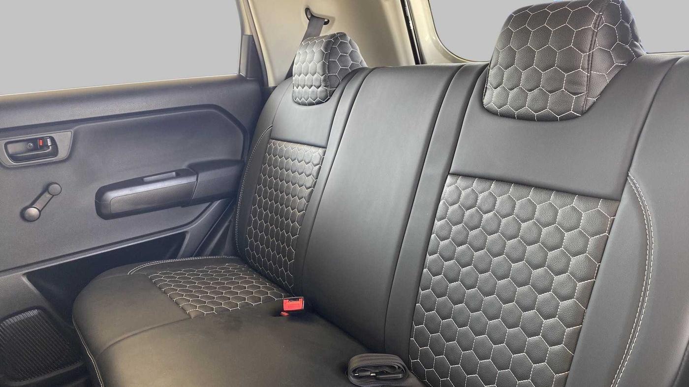 2019 Maruti New Wagon-R LXI CNG 1.0, CNG, Manual, 14,106 km, Right Side Rear Door Cabin