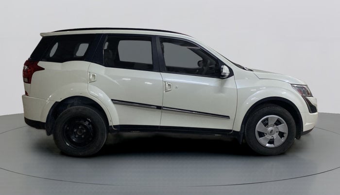 2019 Mahindra XUV500 W7 AT, Diesel, Automatic, 65,669 km, Right Side View