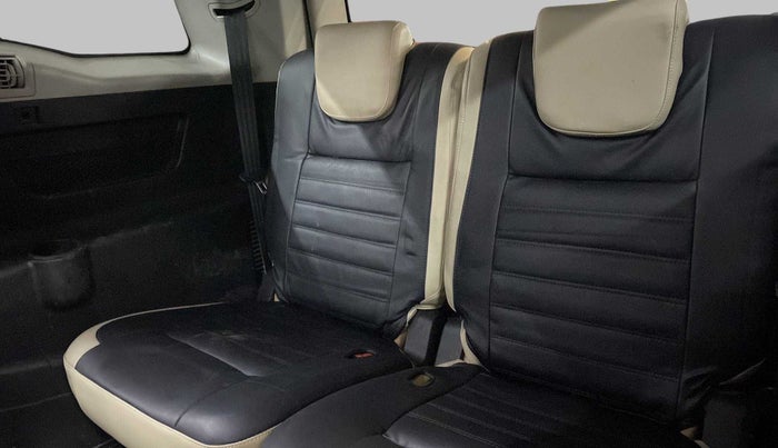 2019 Mahindra XUV500 W7 AT, Diesel, Automatic, 65,669 km, Third Seat Row ( optional )