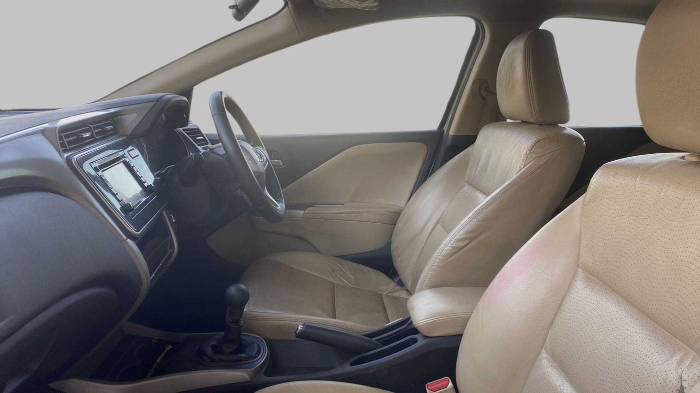2016 Honda City 1.5L I-DTEC VX (O) MT, Diesel, Manual, 67,148 km, Right Side Front Door Cabin