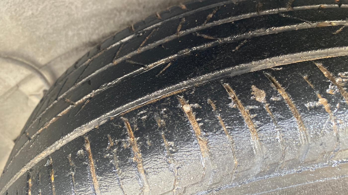 2022 Hyundai NEW I20 Sportz 1.2 IVT, Petrol, Automatic, 50,396 km, Left Rear Tyre Tread