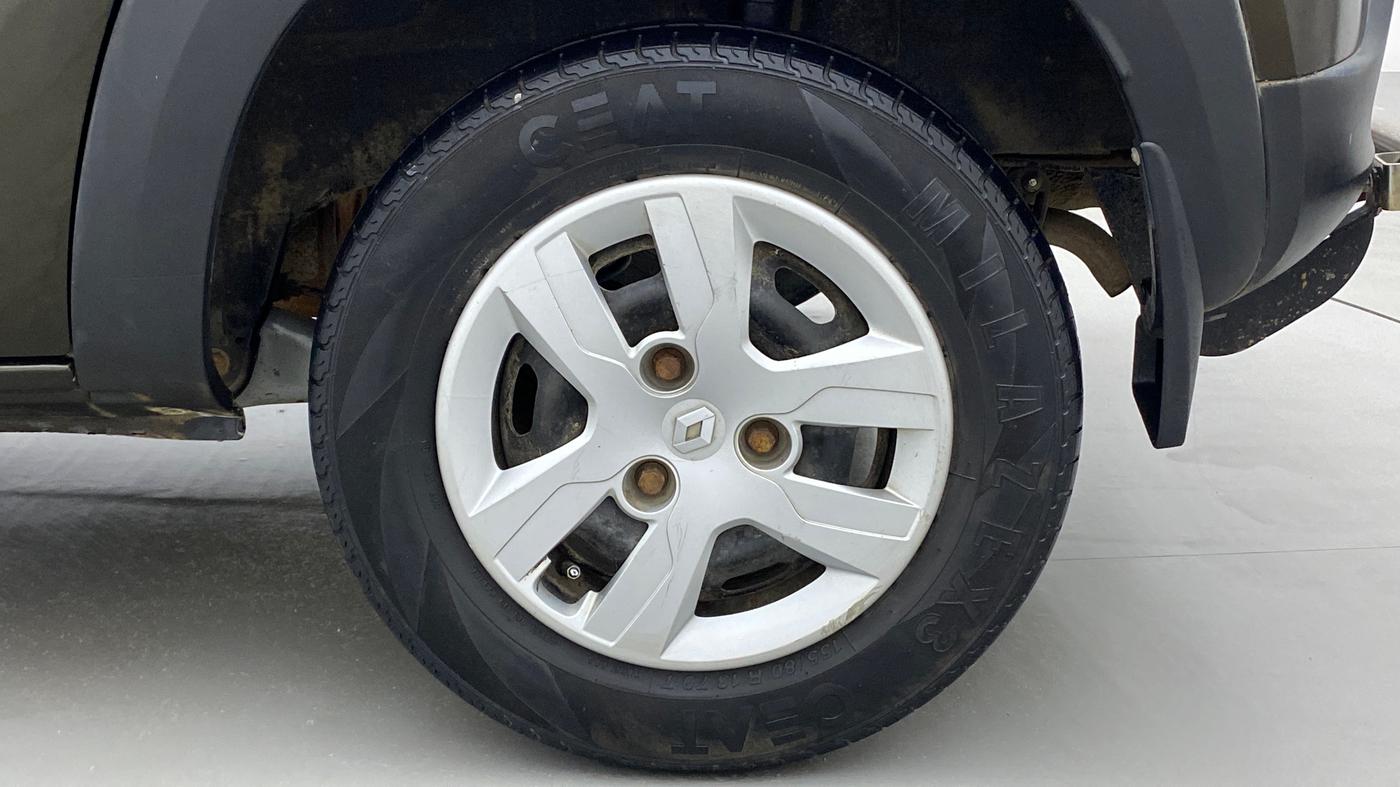 2018 Renault Kwid 1.0 RXT Opt, Petrol, Manual, 84,205 km, Left Rear Wheel