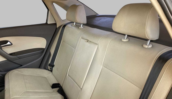 2013 Volkswagen Vento HIGHLINE DIESEL, Diesel, Manual, 51,374 km, Right Side Rear Door Cabin