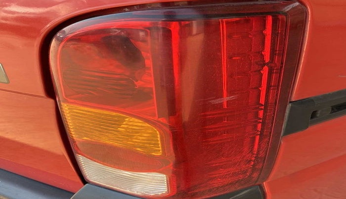 2015 Maruti Eeco 7 STR, Petrol, Manual, 20,325 km, Right tail light - Minor scratches