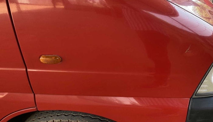 2015 Maruti Eeco 7 STR, Petrol, Manual, 20,325 km, Right fender - Slightly dented