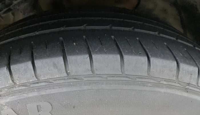 2020 KIA SELTOS HTX 1.5 DIESEL, Diesel, Manual, 46,978 km, Right Rear Tyre Tread