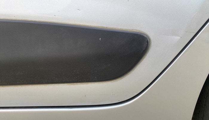 2013 Hyundai Grand i10 SPORTZ 1.2 KAPPA VTVT, Petrol, Manual, 97,703 km, Rear left door - Minor scratches