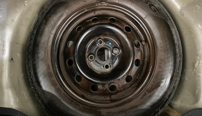 2013 Maruti Swift VXI, Petrol, Manual, 87,697 km, Spare Tyre