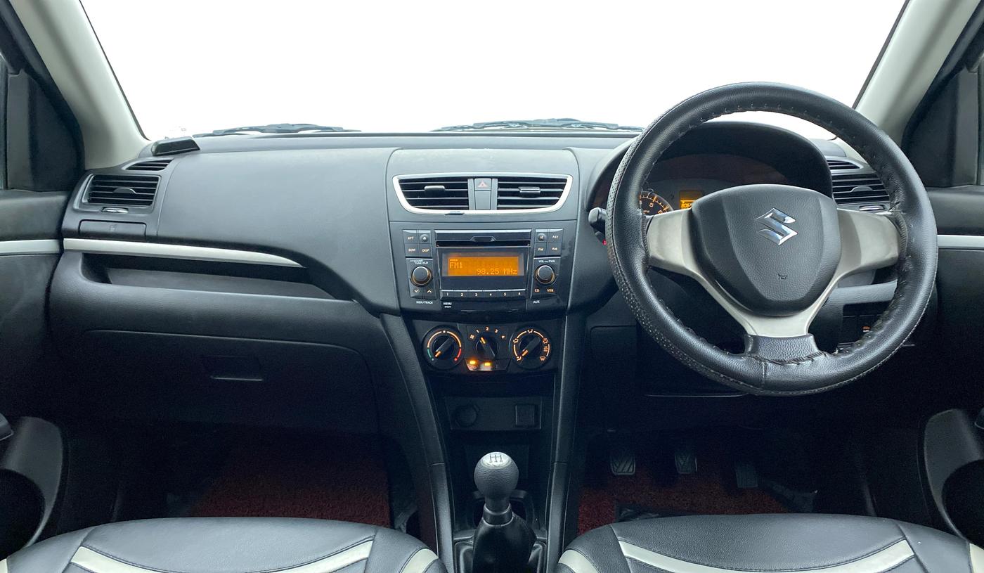 2016 Maruti Swift VXI, Petrol, Manual, 70,563 km, Dashboard