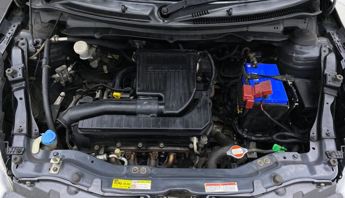 2016 Maruti Swift VXI, Petrol, Manual, 70,563 km, Open Bonet