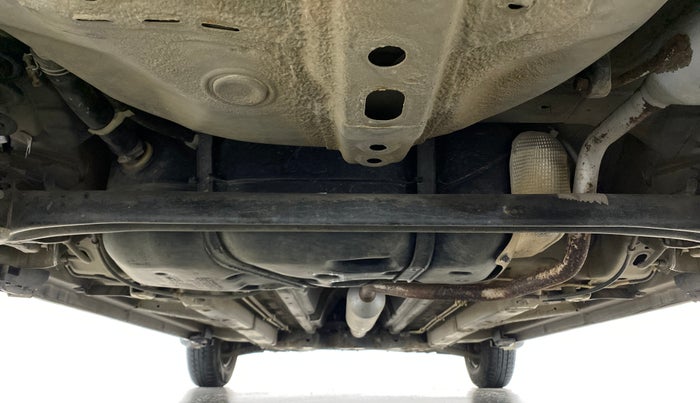 2016 Maruti Swift VXI, Petrol, Manual, 70,563 km, Rear Underbody