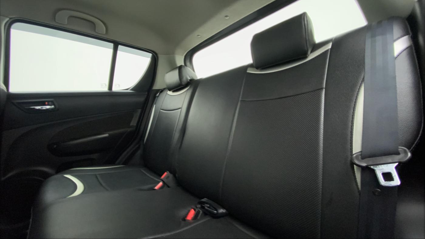 2016 Maruti Swift VXI, Petrol, Manual, 70,563 km, Right Side Rear Door Cabin