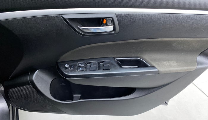 2016 Maruti Swift VXI, Petrol, Manual, 70,563 km, Driver Side Door Panels Control