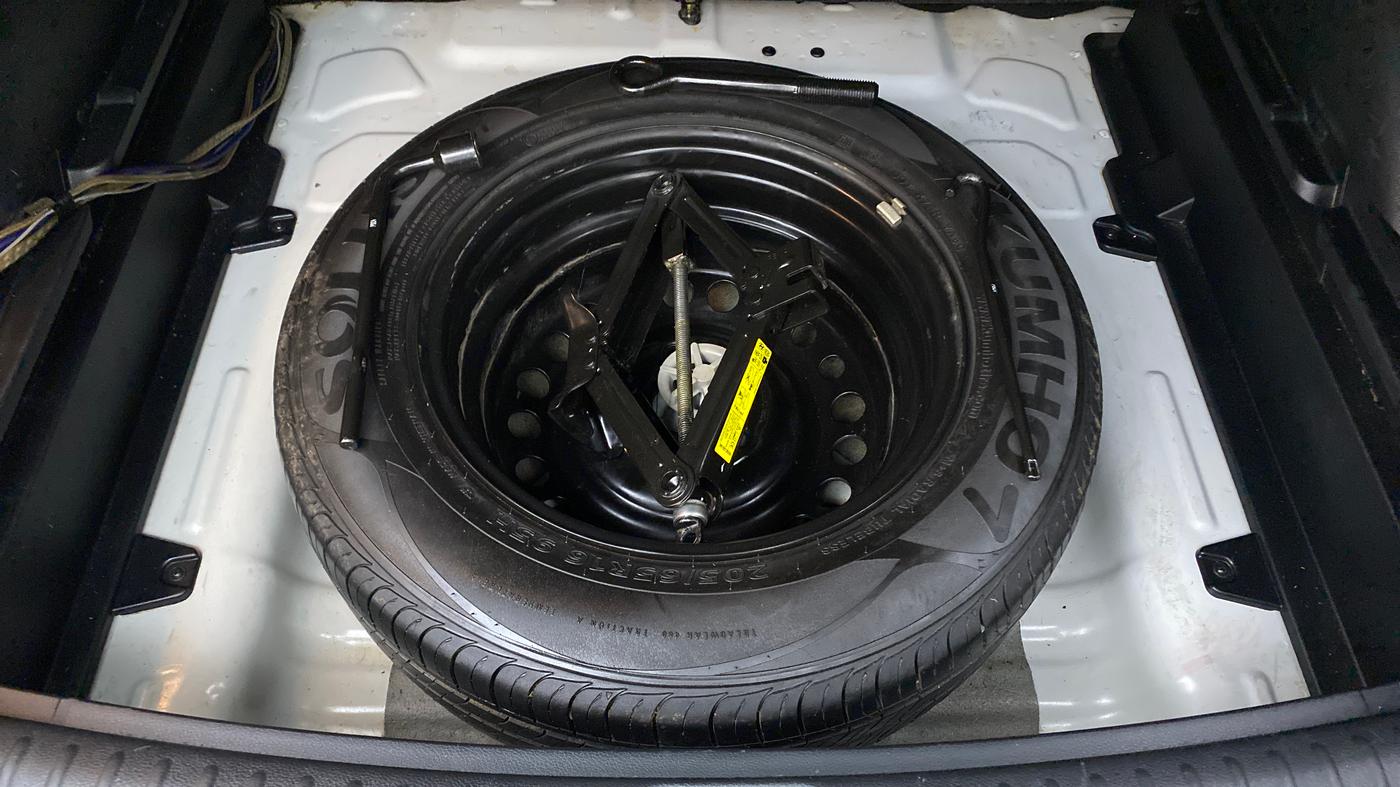 2020 KIA SELTOS HTK PLUS 1.5 PETROL, Petrol, Manual, 52,483 km, Spare Tyre