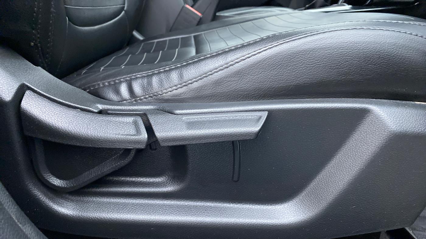 2020 KIA SELTOS HTK PLUS 1.5 PETROL, Petrol, Manual, 52,483 km, Driver Side Adjustment Panel