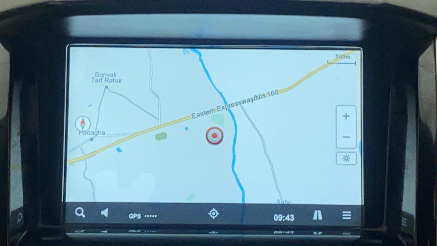 2018 Mahindra XUV500 W11 AT, Diesel, Automatic, 75,351 km, Navigation System
