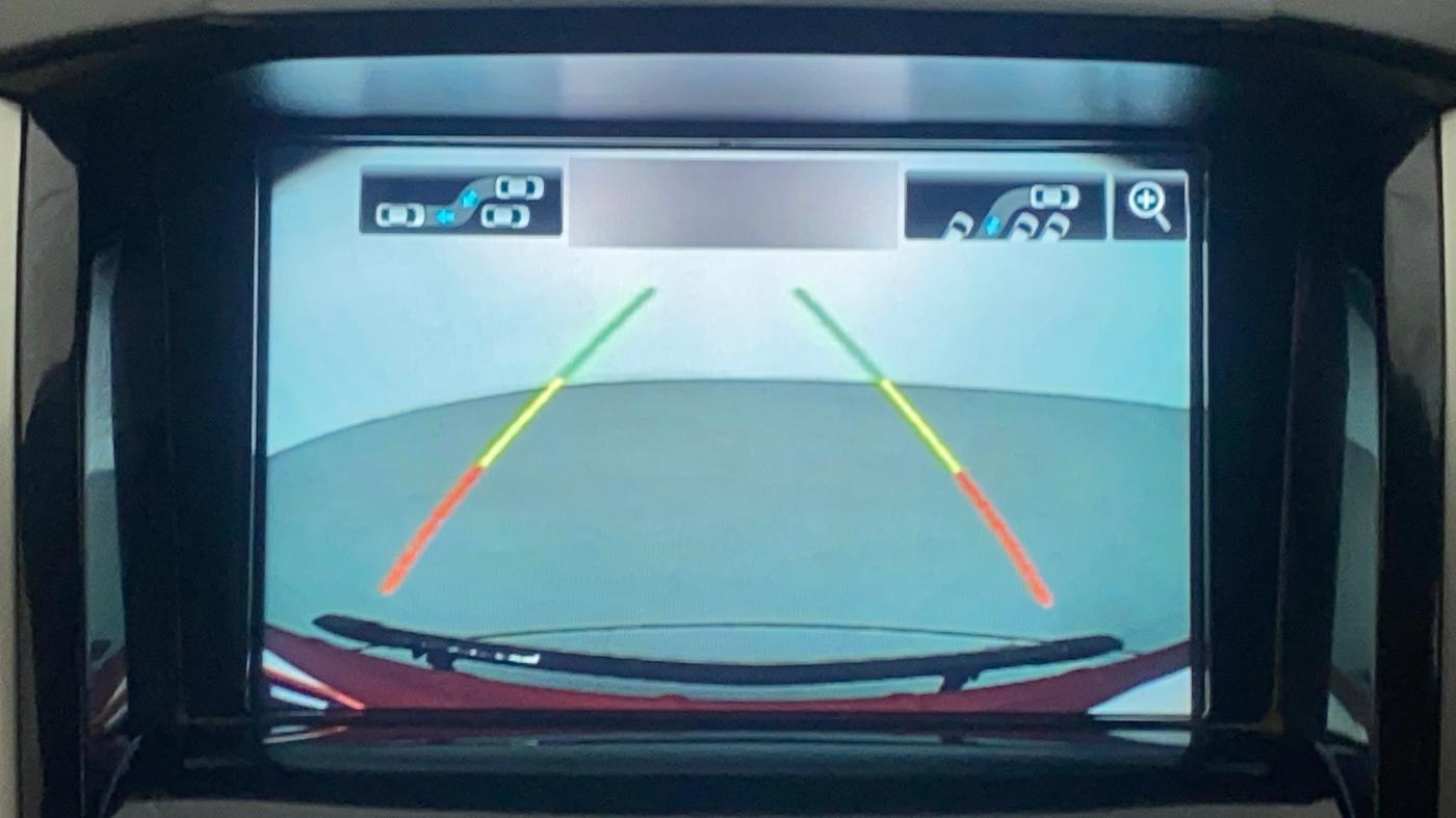 2018 Mahindra XUV500 W11 AT, Diesel, Automatic, 75,351 km, Parking Camera