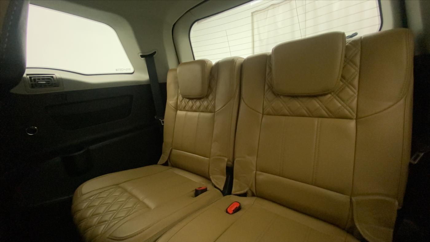 2018 Mahindra XUV500 W11 AT, Diesel, Automatic, 75,351 km, Third Seat Row ( optional )