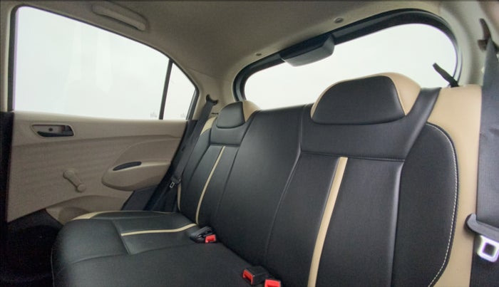 2019 Hyundai NEW SANTRO ERA EXECUTIVE, Petrol, Manual, 26,971 km, Right Side Rear Door Cabin