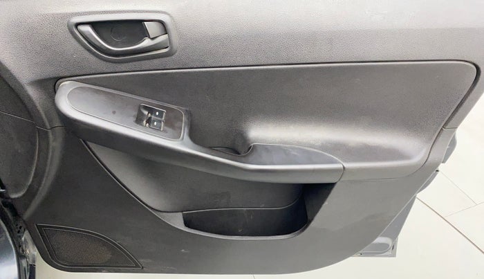 2014 Tata Zest XE RT, Petrol, Manual, 36,090 km, Driver Side Door Panels Control