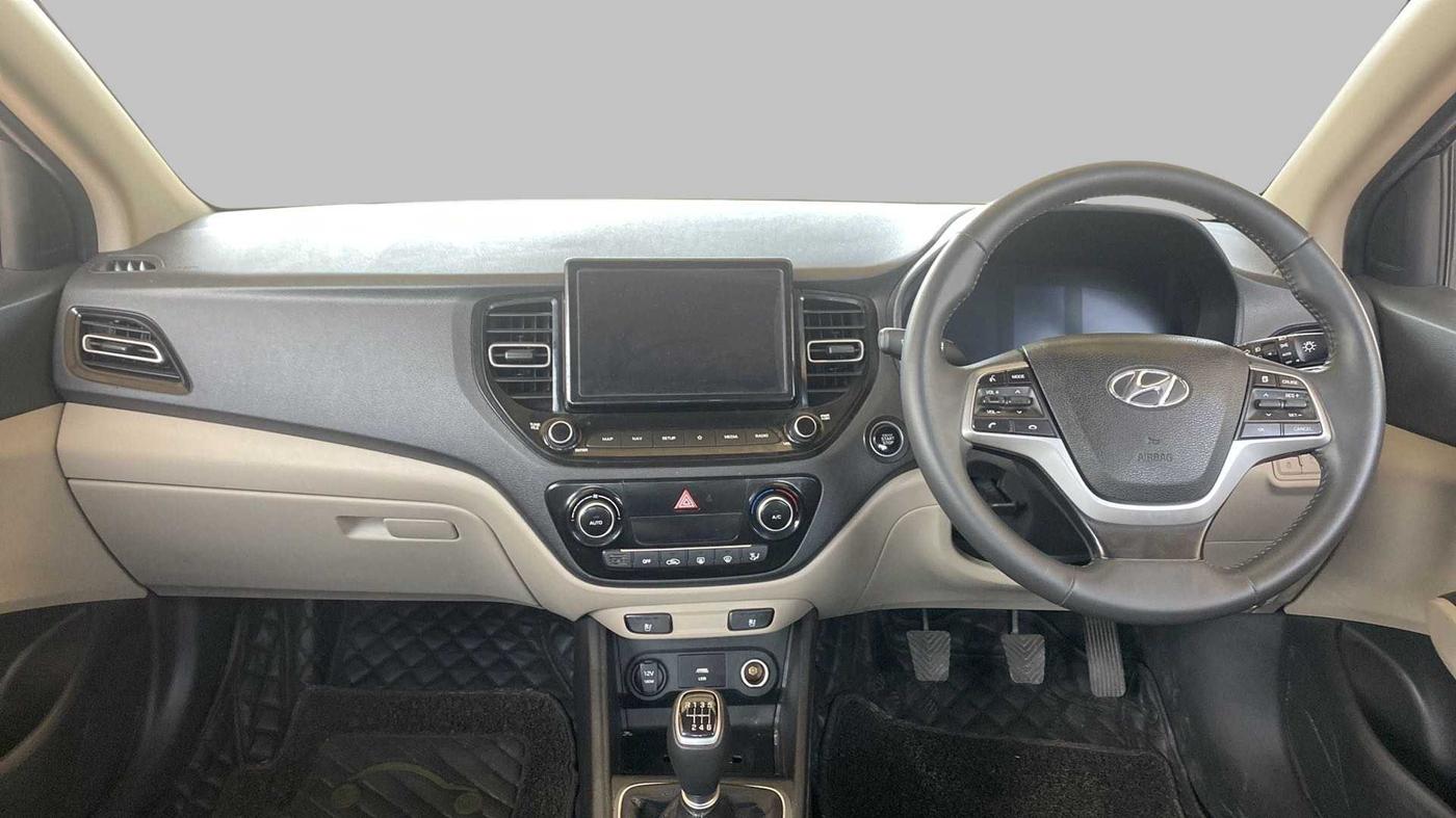 2020 Hyundai Verna SX (O)1.5 VTVT, Petrol, Manual, 31,675 km, Dashboard