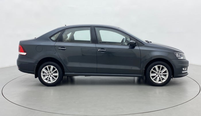 2016 Volkswagen Vento 1.2 TSI HIGHLINE PLUS AT, Petrol, Automatic, 66,062 km, Right Side View