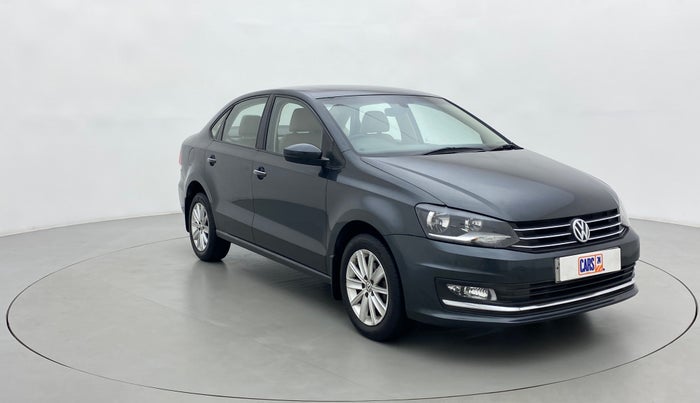 2016 Volkswagen Vento 1.2 TSI HIGHLINE PLUS AT, Petrol, Automatic, 66,062 km, Right Front Diagonal