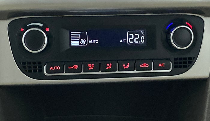 2016 Volkswagen Vento 1.2 TSI HIGHLINE PLUS AT, Petrol, Automatic, 66,062 km, Automatic Climate Control