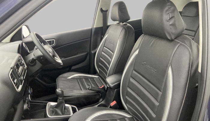 2020 Hyundai VENUE S 1.2, Petrol, Manual, 3,715 km, Right Side Front Door Cabin