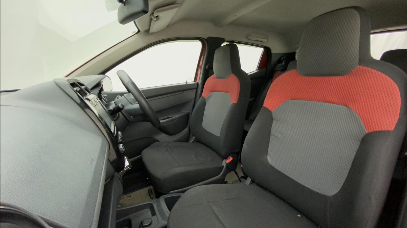 2016 Renault Kwid 1.0 RXT Opt AT, Petrol, Automatic, 62,527 km, Right Side Front Door Cabin