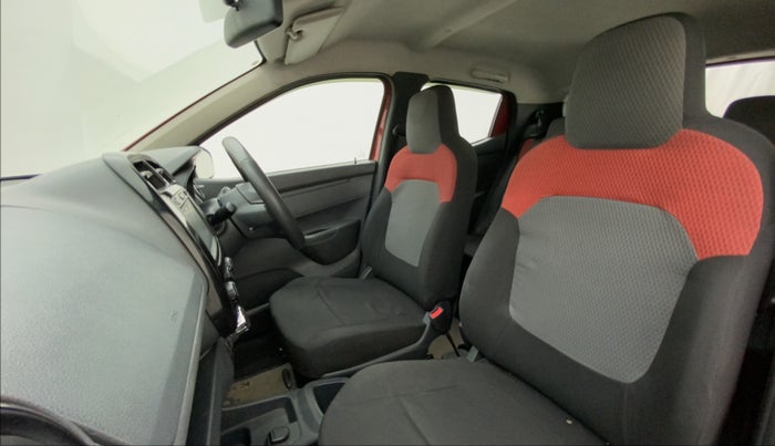 2016 Renault Kwid 1.0 RXT Opt AT, Petrol, Automatic, 62,527 km, Right Side Front Door Cabin