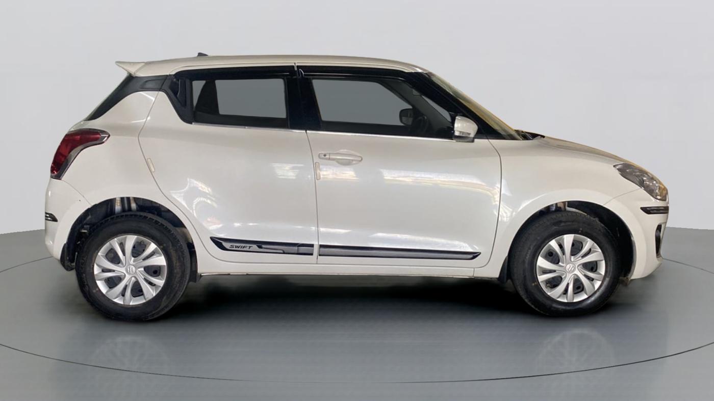 2020 Maruti Swift VXI, Petrol, Manual, 15,214 km, Right Side