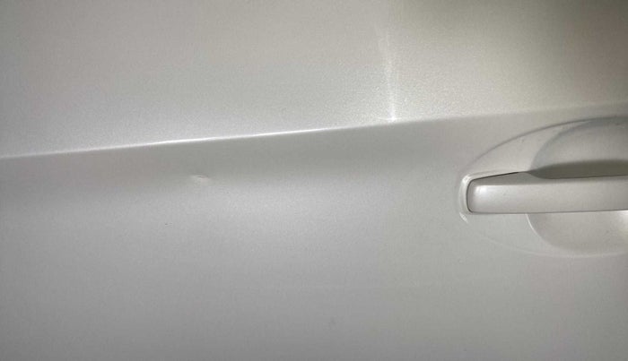 2016 Honda Brio S MT, Petrol, Manual, 37,969 km, Front passenger door - Slightly dented